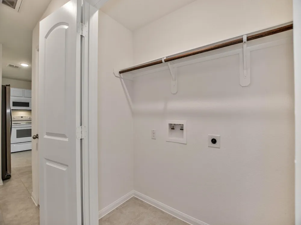 24617 Pools Creek Way Way Huntsville, TX 77320
