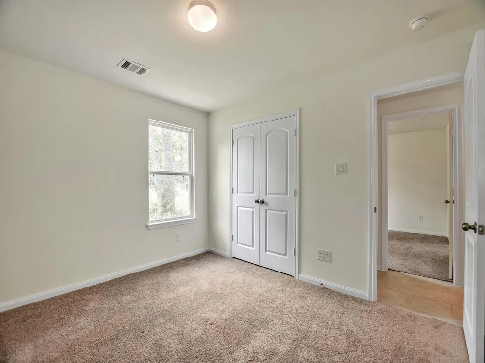 24617 Pools Creek Way Way Huntsville, TX 77320