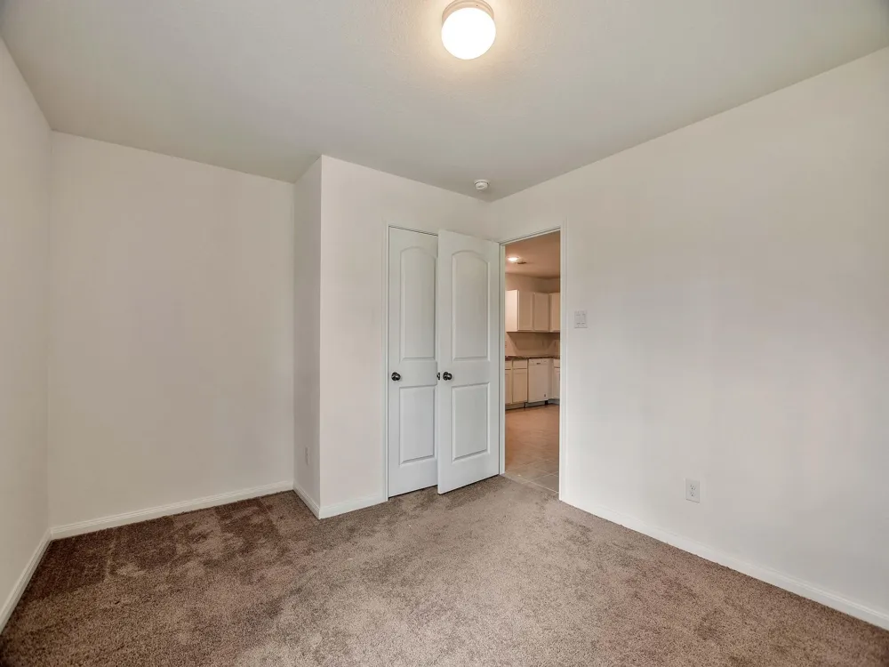 24617 Pools Creek Way Way Huntsville, TX 77320