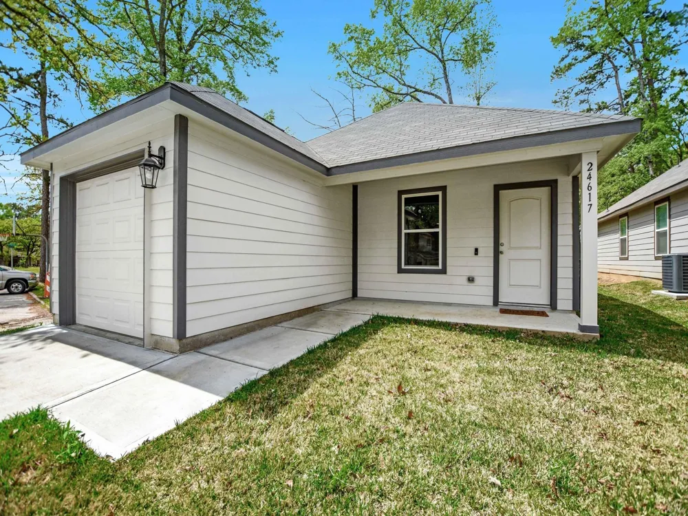 24617 Pools Creek Way Way Huntsville, TX 77320
