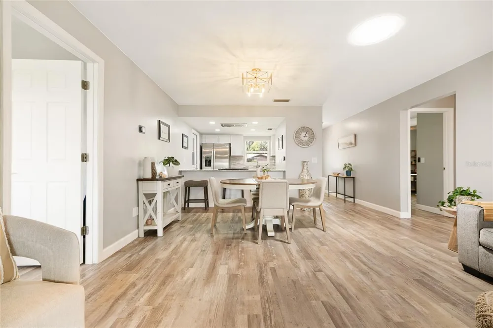 38 LAUREL OAKS CIRCLE Ormond Beach, FL 32174