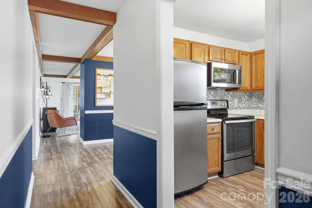 2705 Deermouse Way Hendersonville, NC 28792