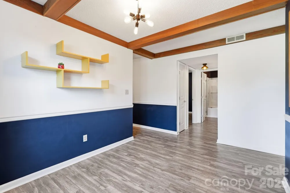 2705 Deermouse Way Hendersonville, NC 28792
