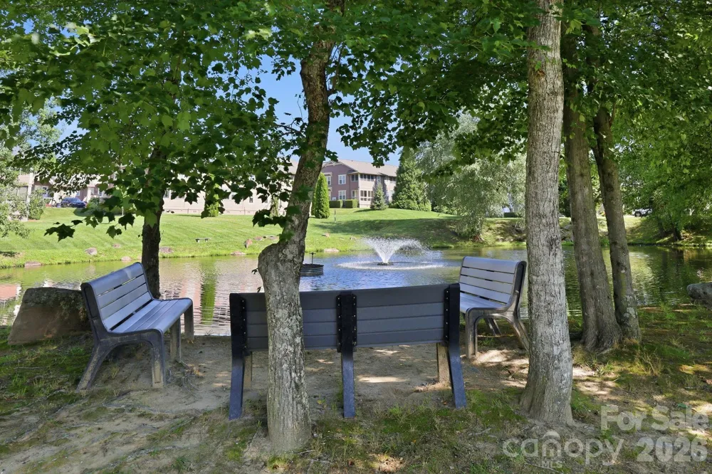 2705 Deermouse Way Hendersonville, NC 28792
