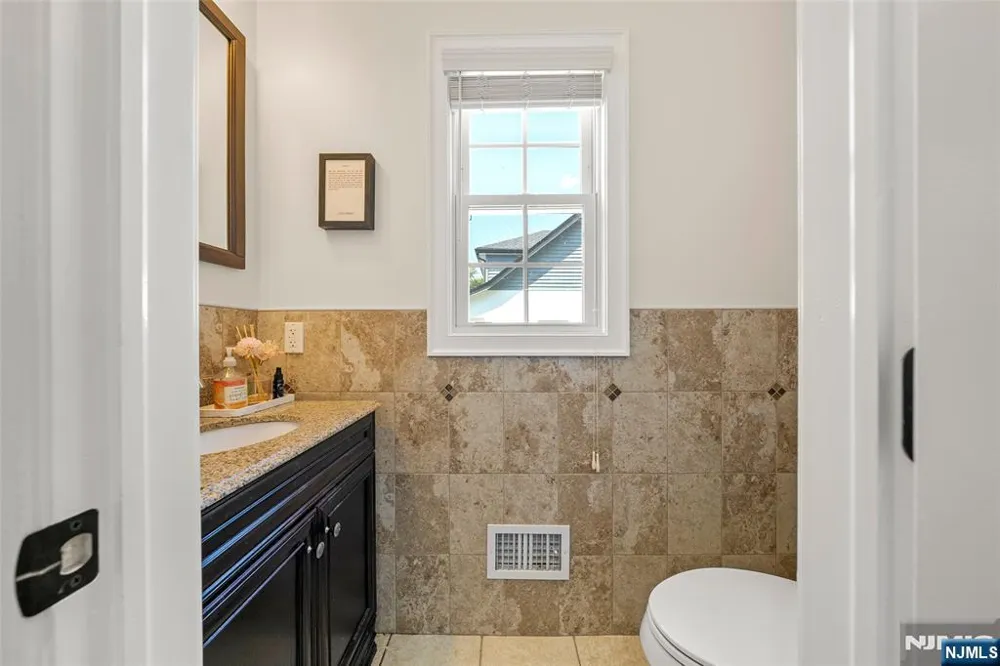 216 Washington Street Northvale, NJ 07647