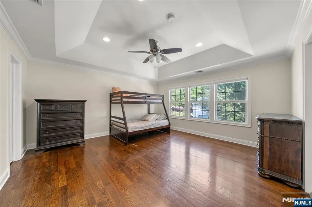 216 Washington Street Northvale, NJ 07647