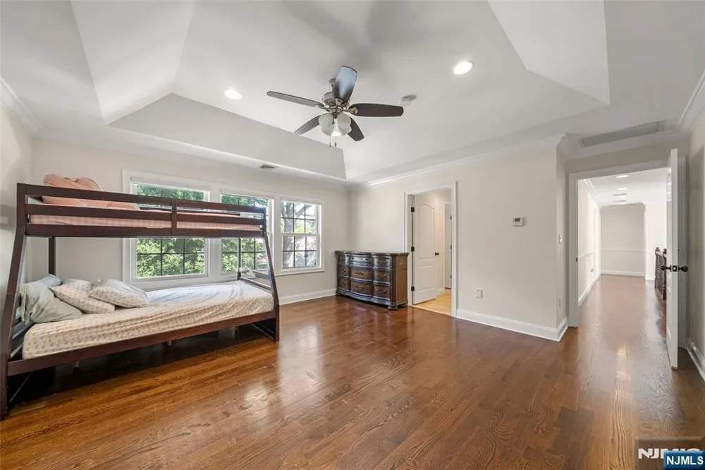 216 Washington Street Northvale, NJ 07647