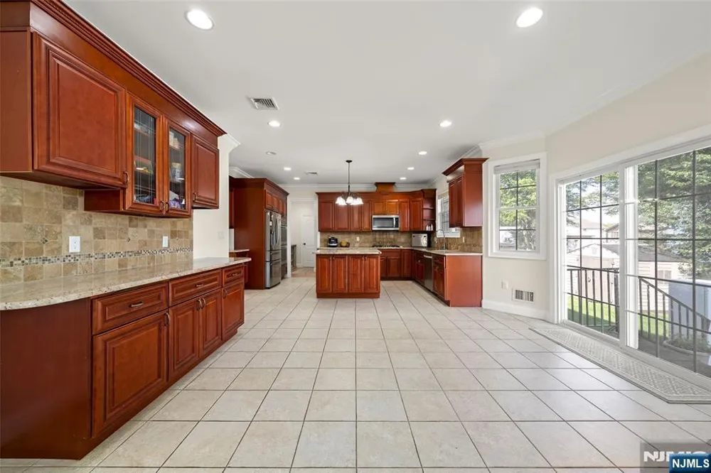 216 Washington Street Northvale, NJ 07647