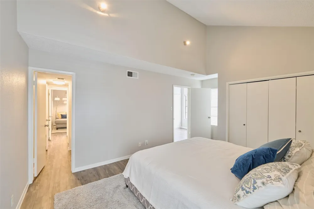 12900 Walden Road #602F Montgomery, TX 77356
