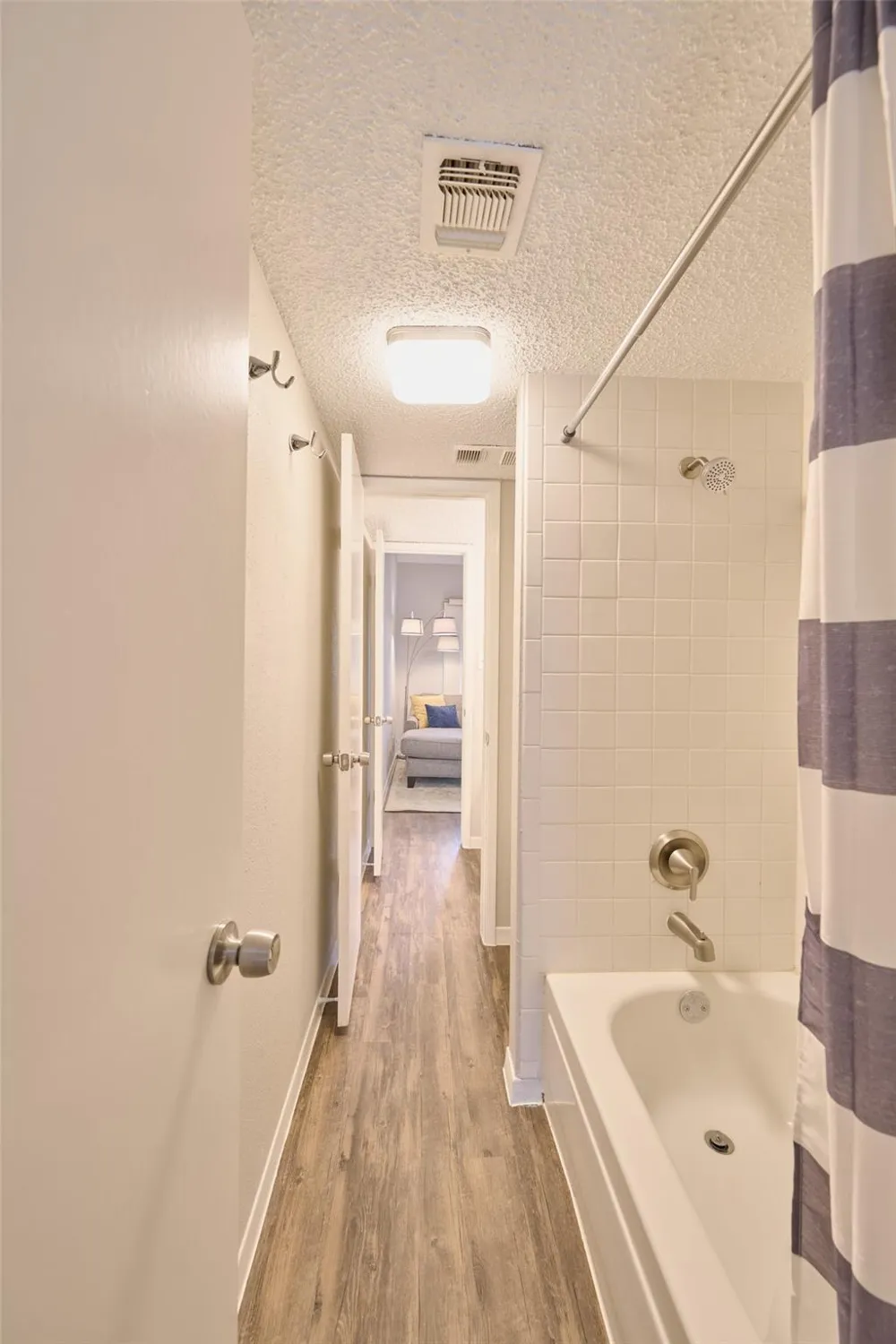 12900 Walden Road #602F Montgomery, TX 77356