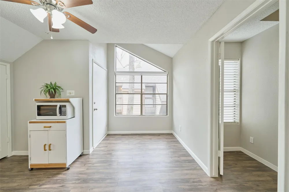 12900 Walden Road #602F Montgomery, TX 77356