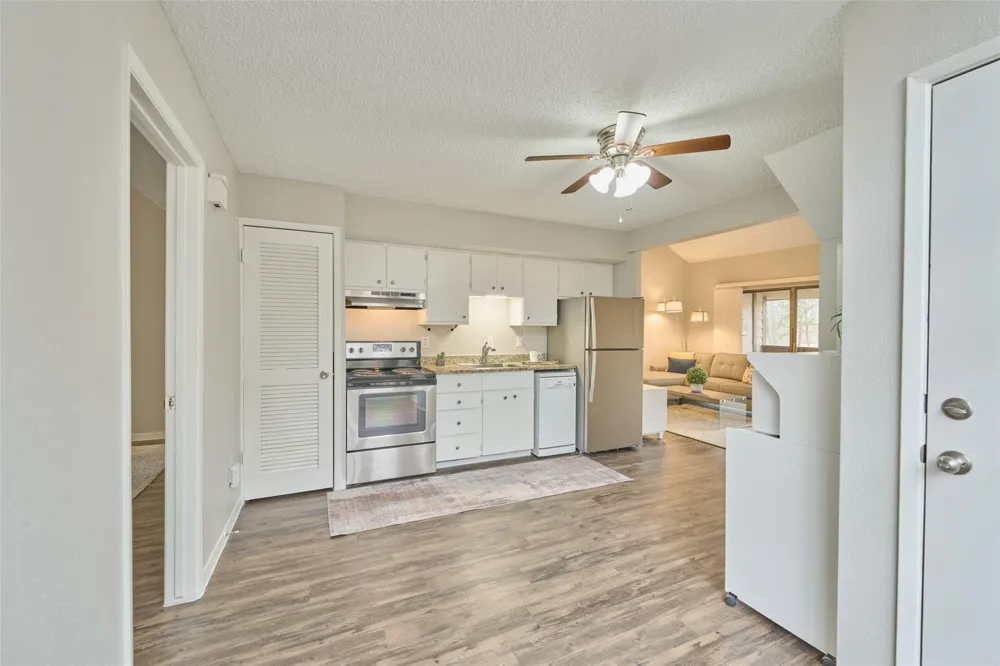 12900 Walden Road #602F Montgomery, TX 77356
