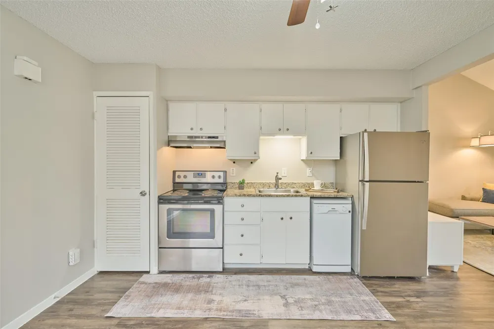 12900 Walden Road #602F Montgomery, TX 77356