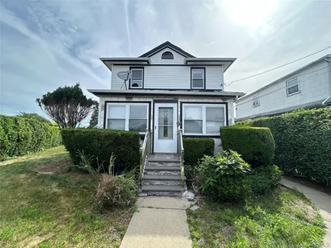 96 California Avenue