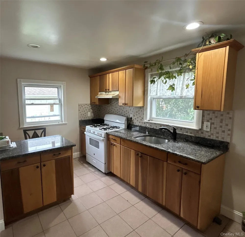 96 California Avenue Hempstead, NY 11550