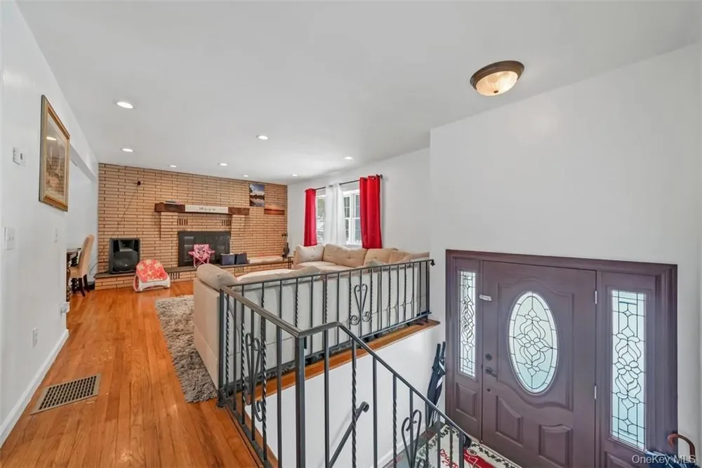 7 Lakeview Drive Chester, NY 10918