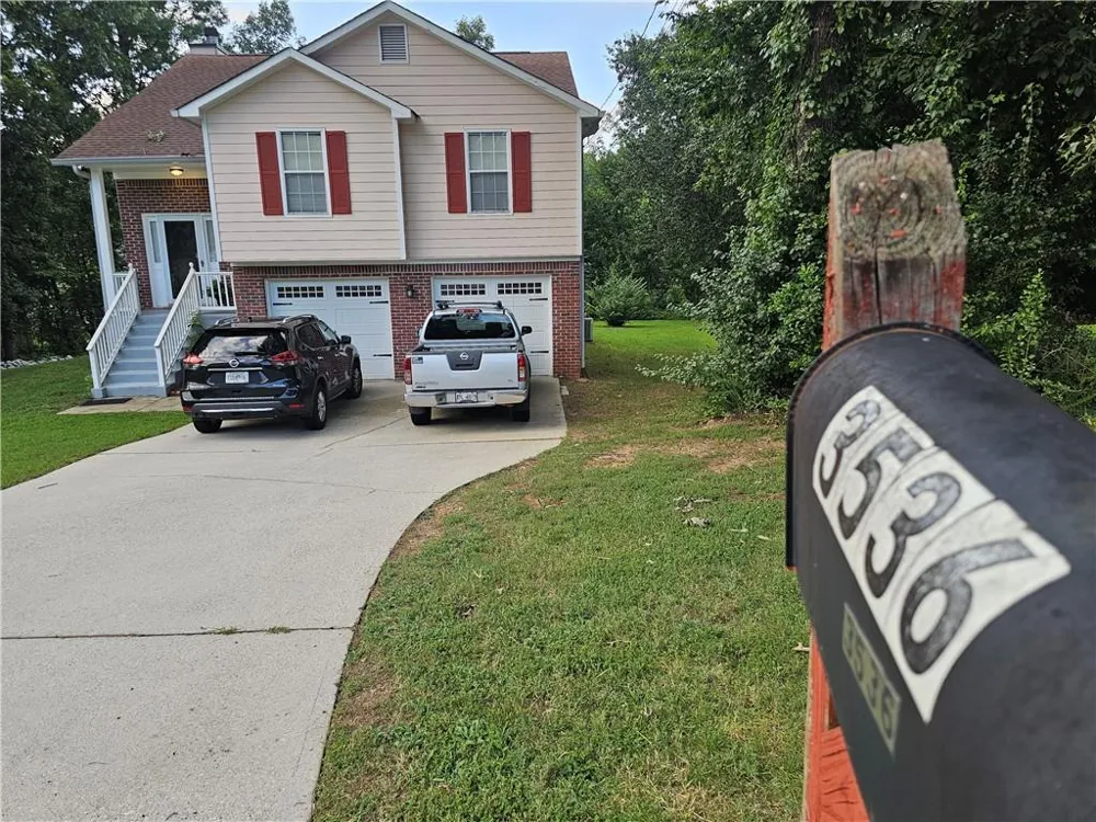 3536 Stonefield Court Rex, GA 30273