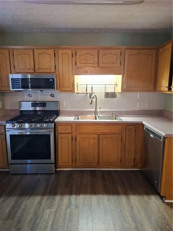 3536 Stonefield Court Rex, GA 30273