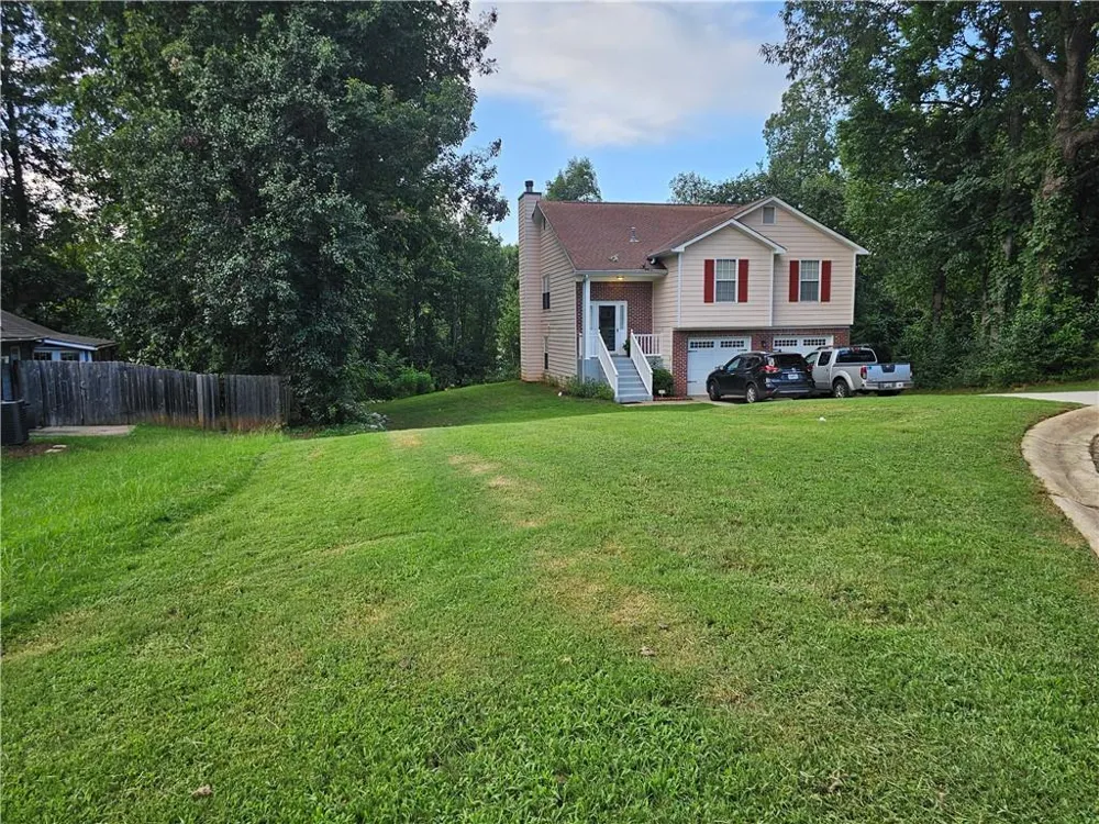 3536 Stonefield Court Rex, GA 30273