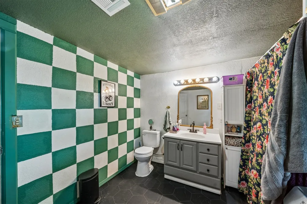 421 S Benjamin Street Stillwater, OK 74074