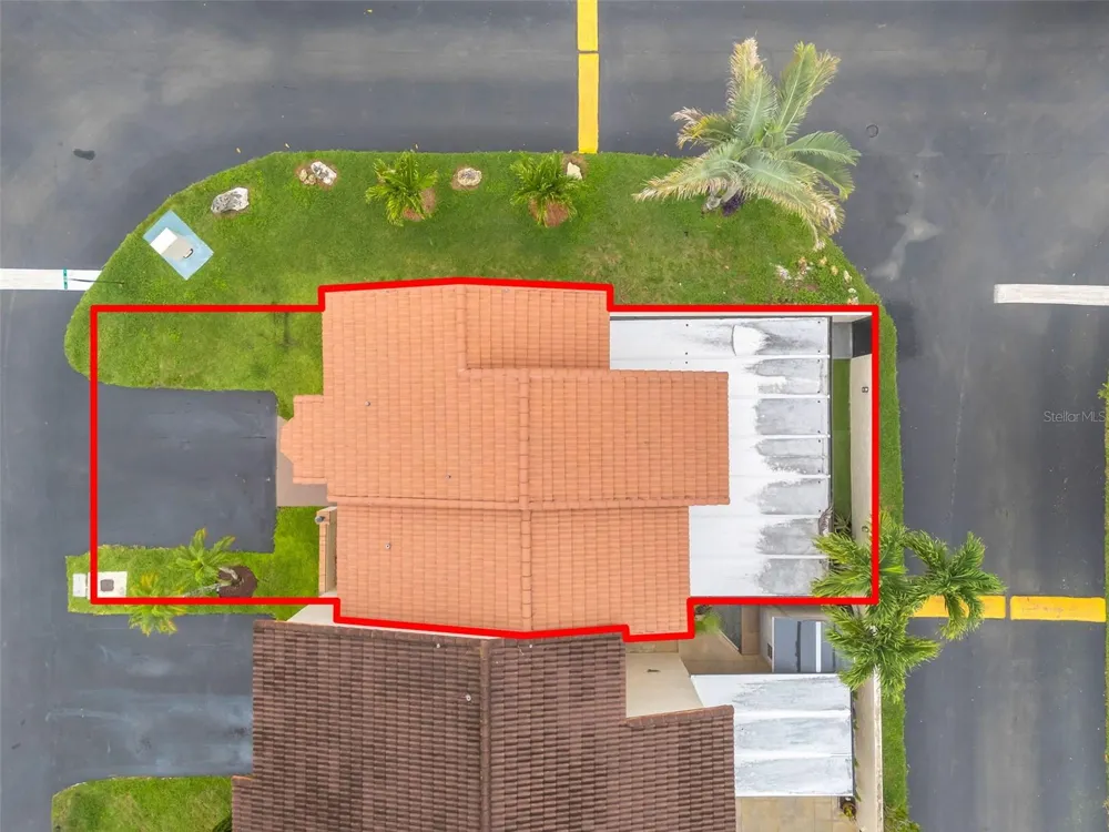 14932 SW 89TH ST Miami, FL 33196