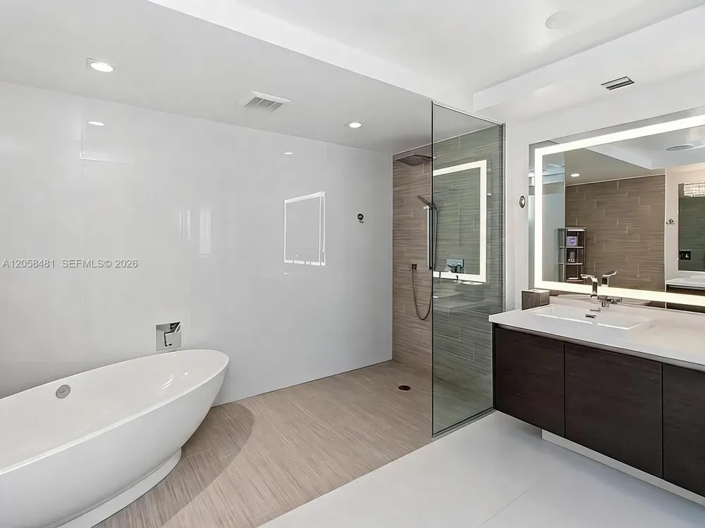 300 Sunny Isles Blvd #4-802 Sunny Isles Beach, FL 33160