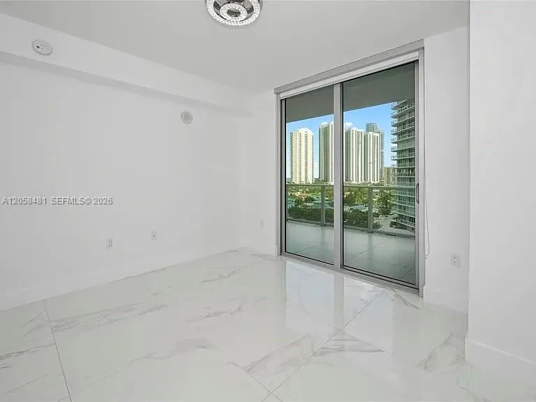 300 Sunny Isles Blvd #4-802 Sunny Isles Beach, FL 33160