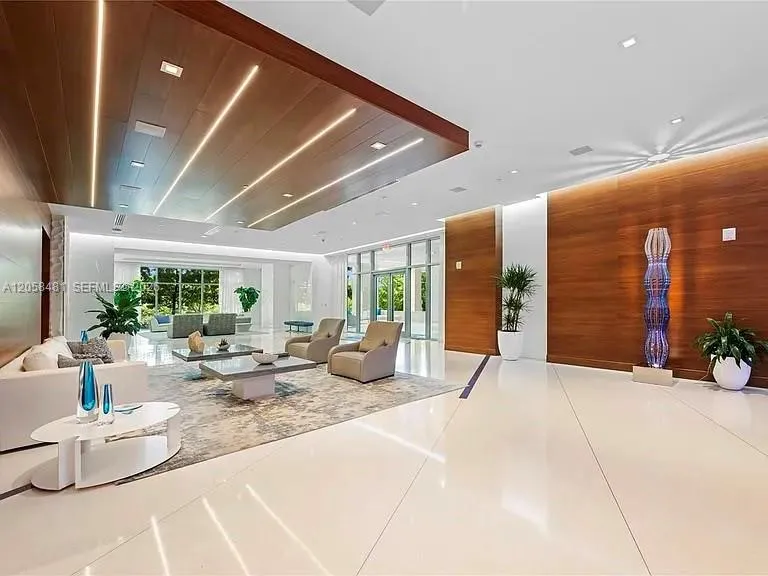 300 Sunny Isles Blvd #4-802 Sunny Isles Beach, FL 33160