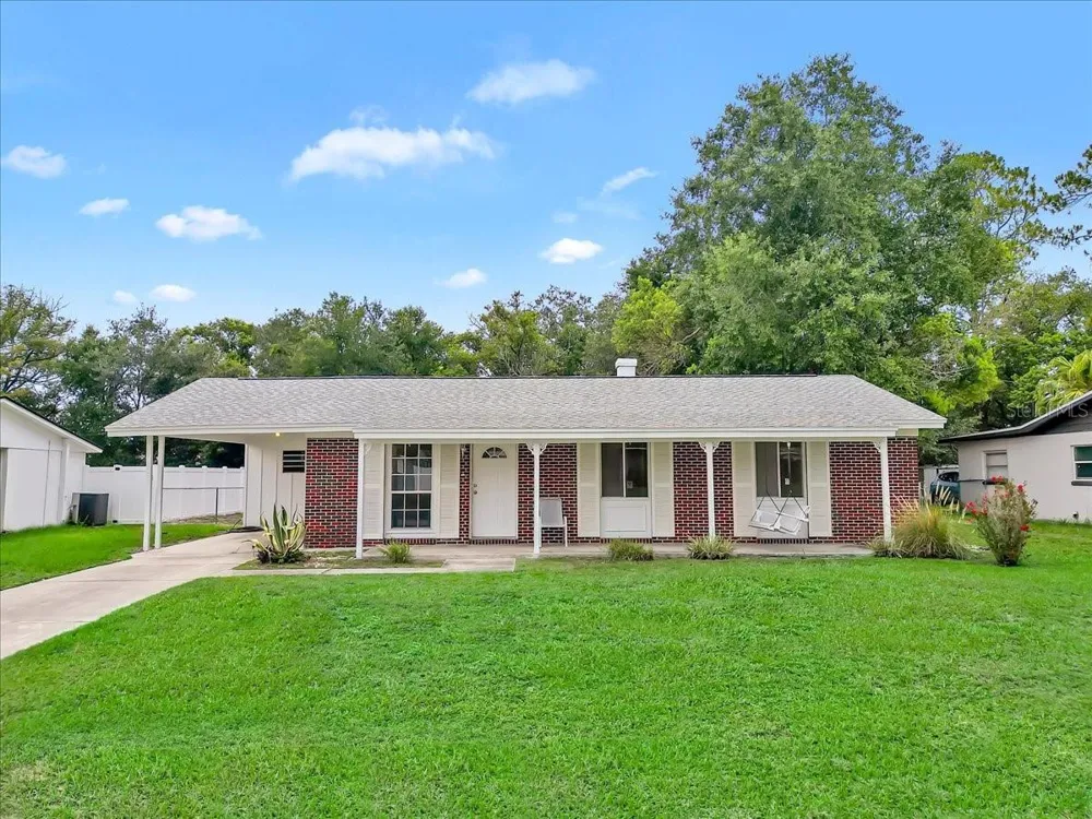 5810 DRIFTWOOD DRIVE Lakeland, FL 33809