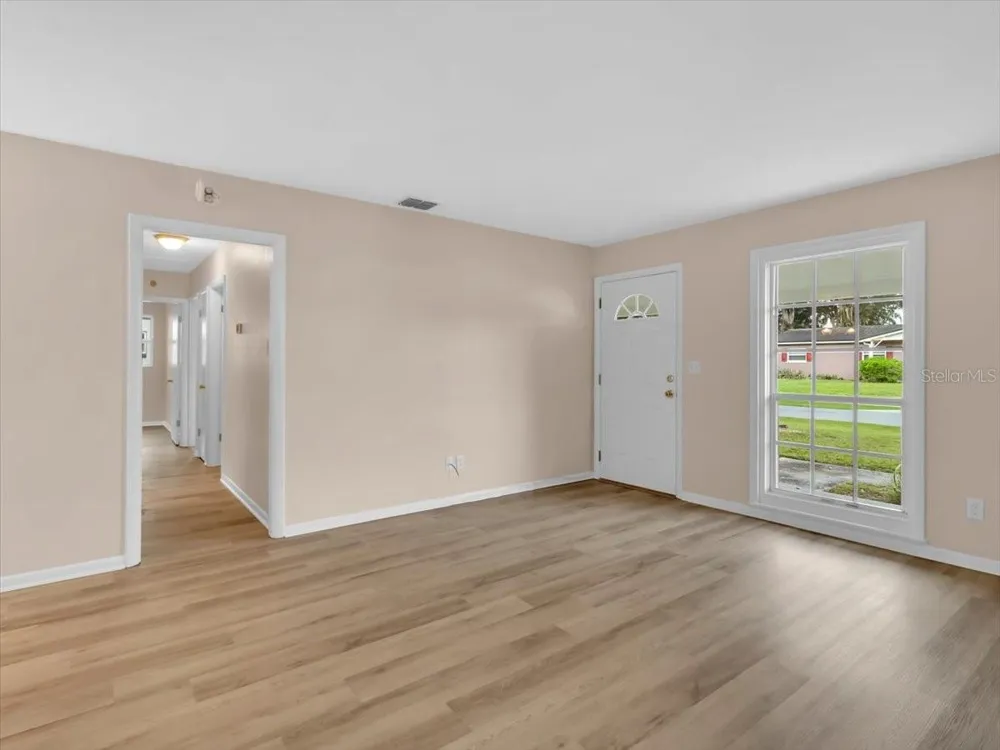 5810 DRIFTWOOD DRIVE Lakeland, FL 33809