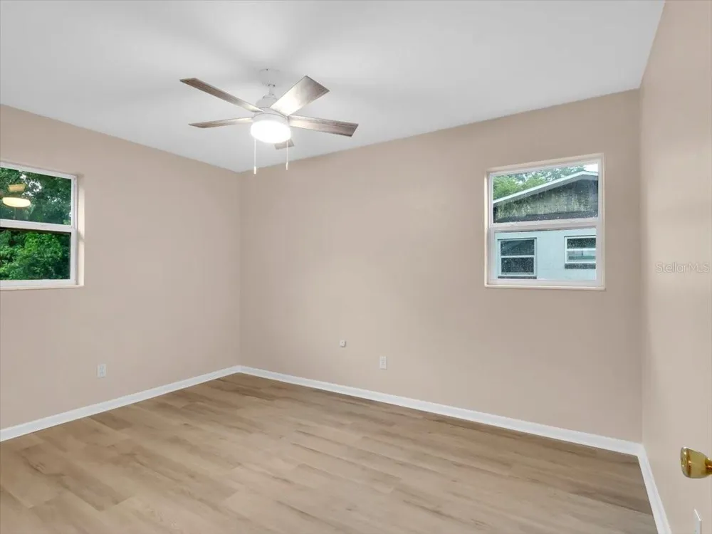 5810 DRIFTWOOD DRIVE Lakeland, FL 33809