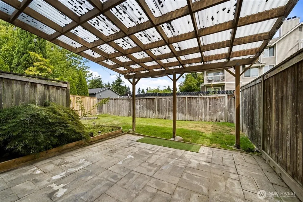 9809 132nd Street Court E #B Puyallup, WA 98373