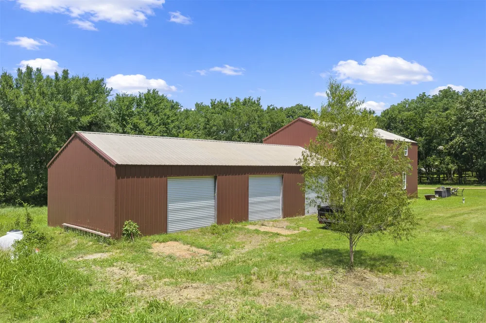 2474 S Log Cabin Tishomingo, OK 73460