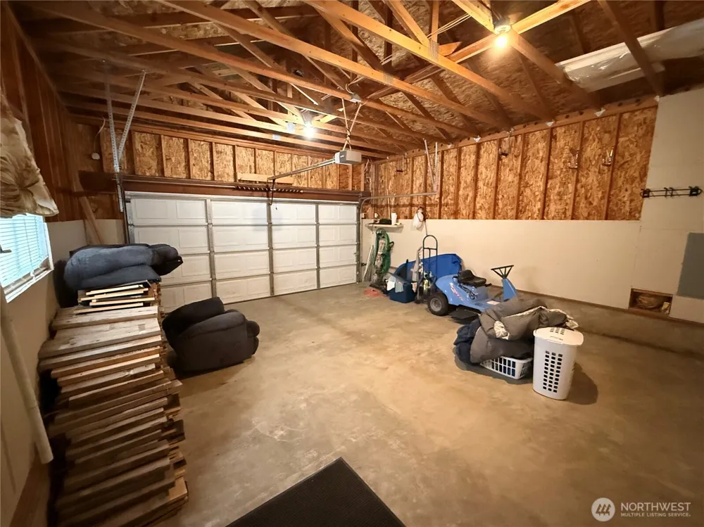 367 S Wynoochee Drive Ocean Shores, WA 98569