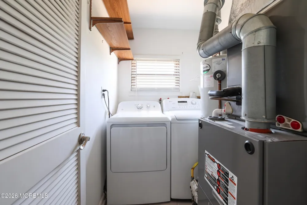 28 Lake Saint Clair Drive Little Egg Harbor, NJ 08087