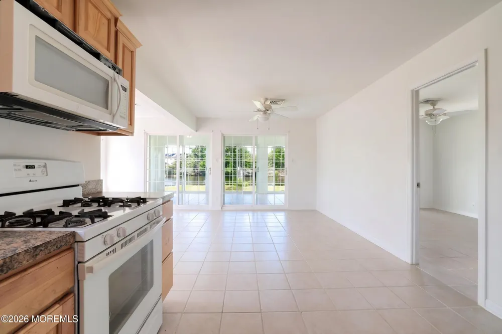 28 Lake Saint Clair Drive Little Egg Harbor, NJ 08087
