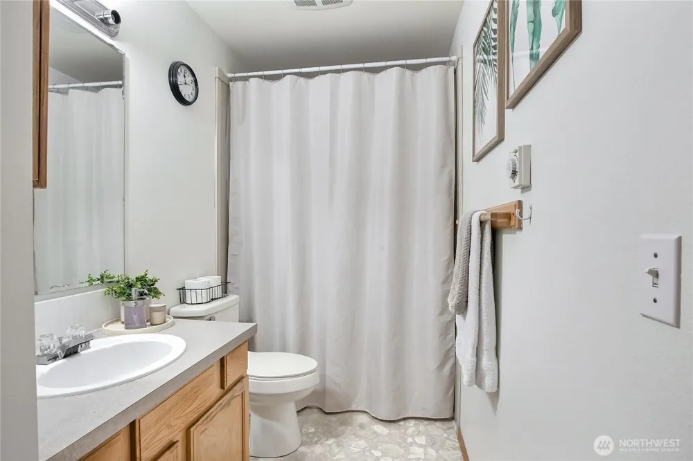 418 17th Street SE #3A Auburn, WA 98002