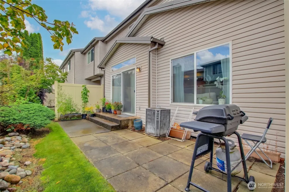 418 17th Street SE #3A Auburn, WA 98002