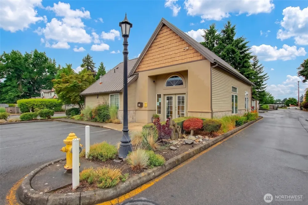 418 17th Street SE #3A Auburn, WA 98002