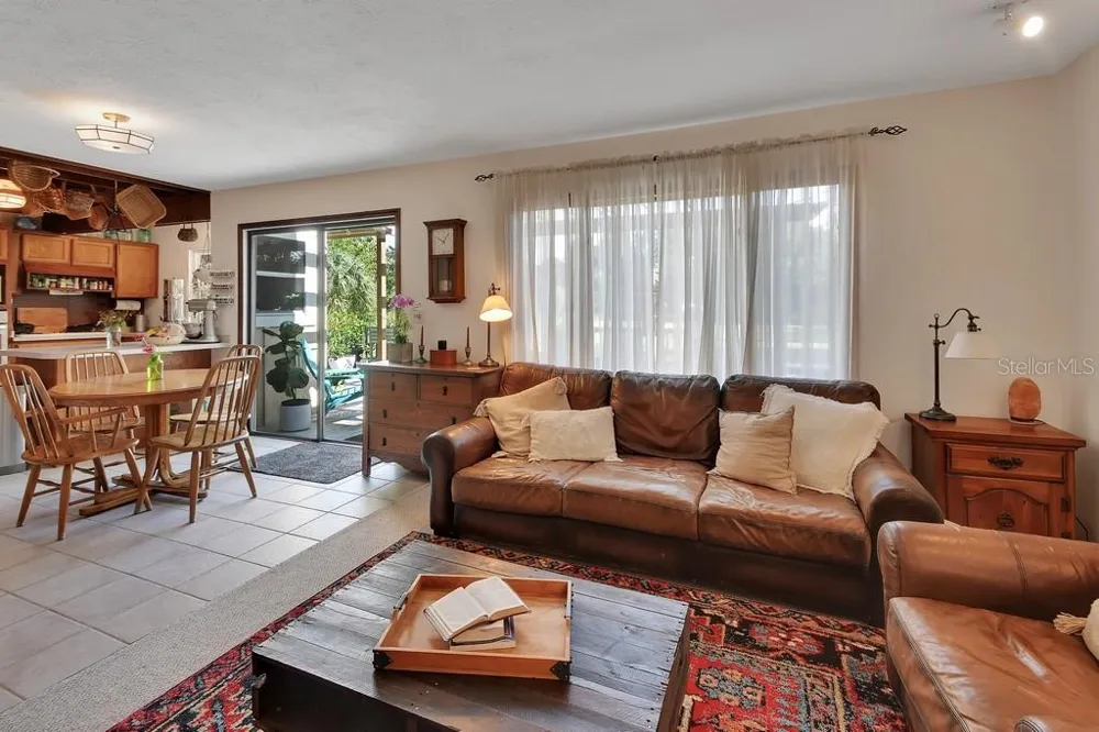 1379 TAYLOR ROAD W Deland, FL 32720