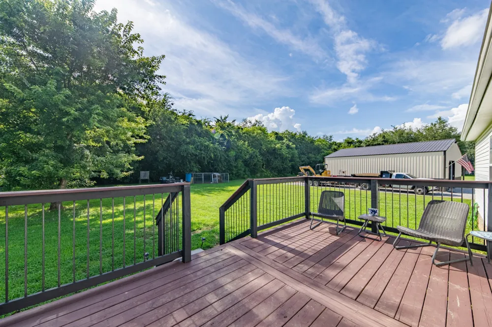 2673 Forest Run Dr Lewisburg, TN 37091