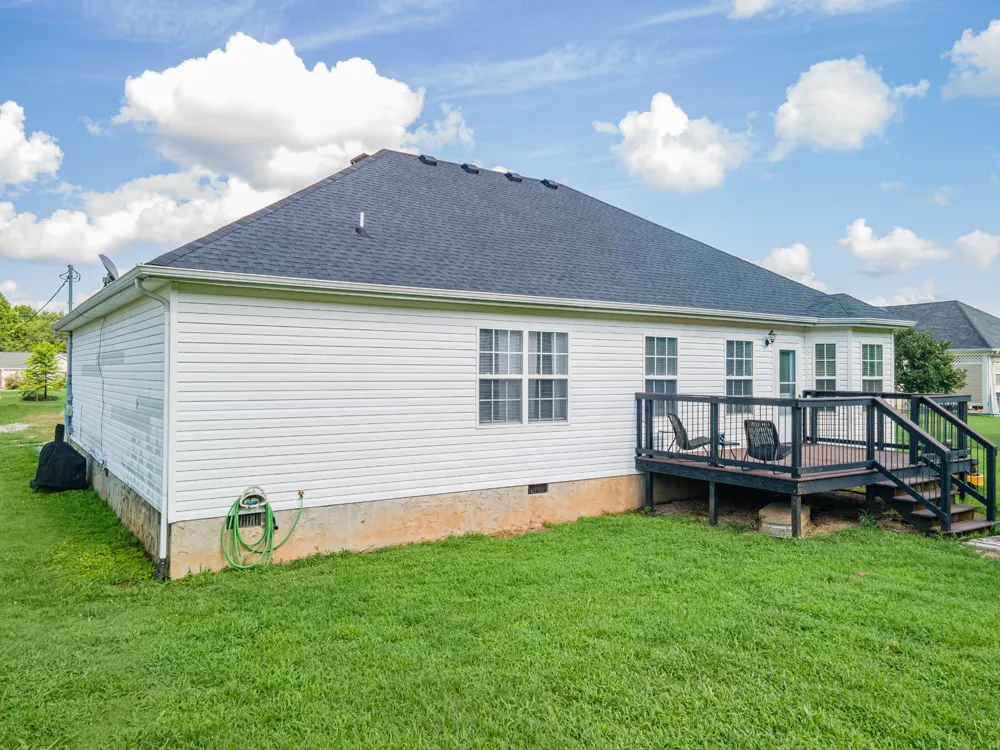 2673 Forest Run Dr Lewisburg, TN 37091
