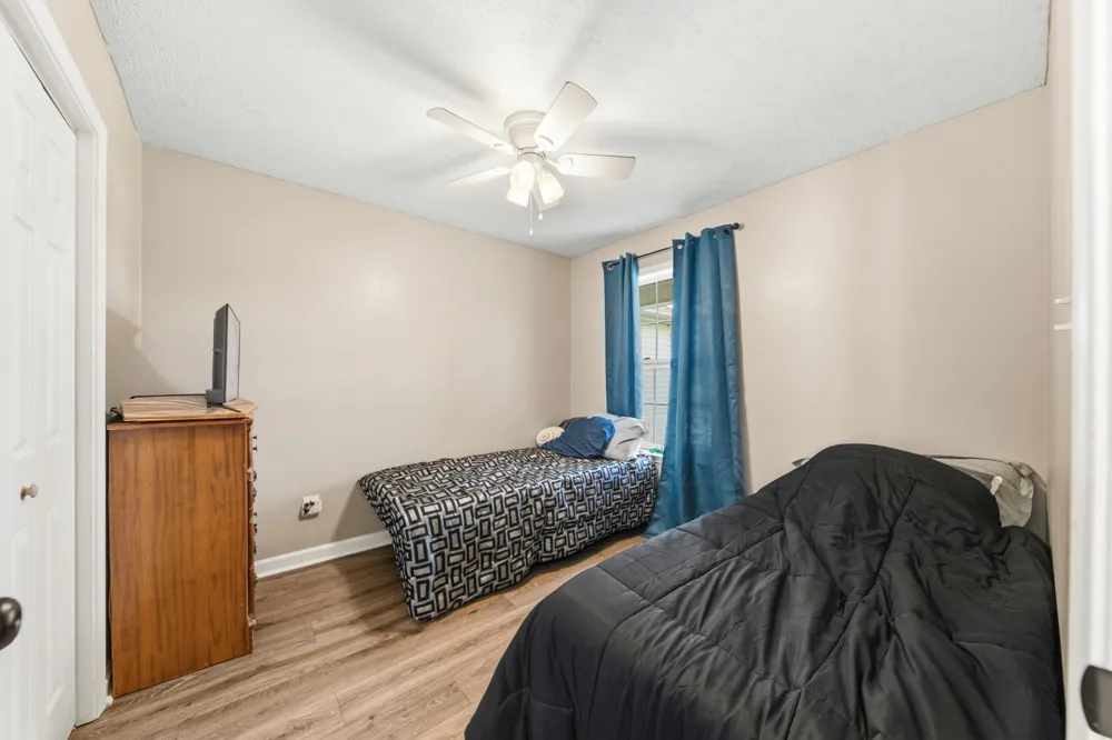 2673 Forest Run Dr Lewisburg, TN 37091