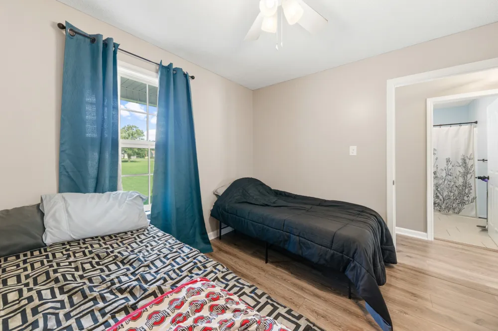 2673 Forest Run Dr Lewisburg, TN 37091