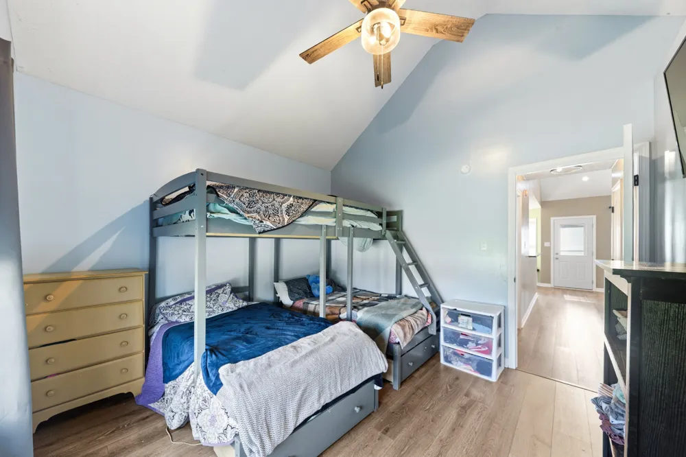 2673 Forest Run Dr Lewisburg, TN 37091
