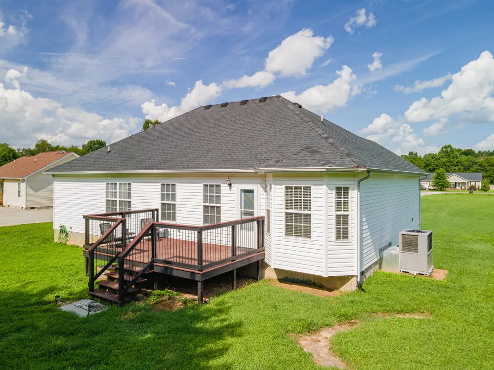 2673 Forest Run Dr Lewisburg, TN 37091