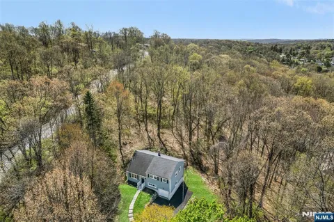 34 Rogers Lane