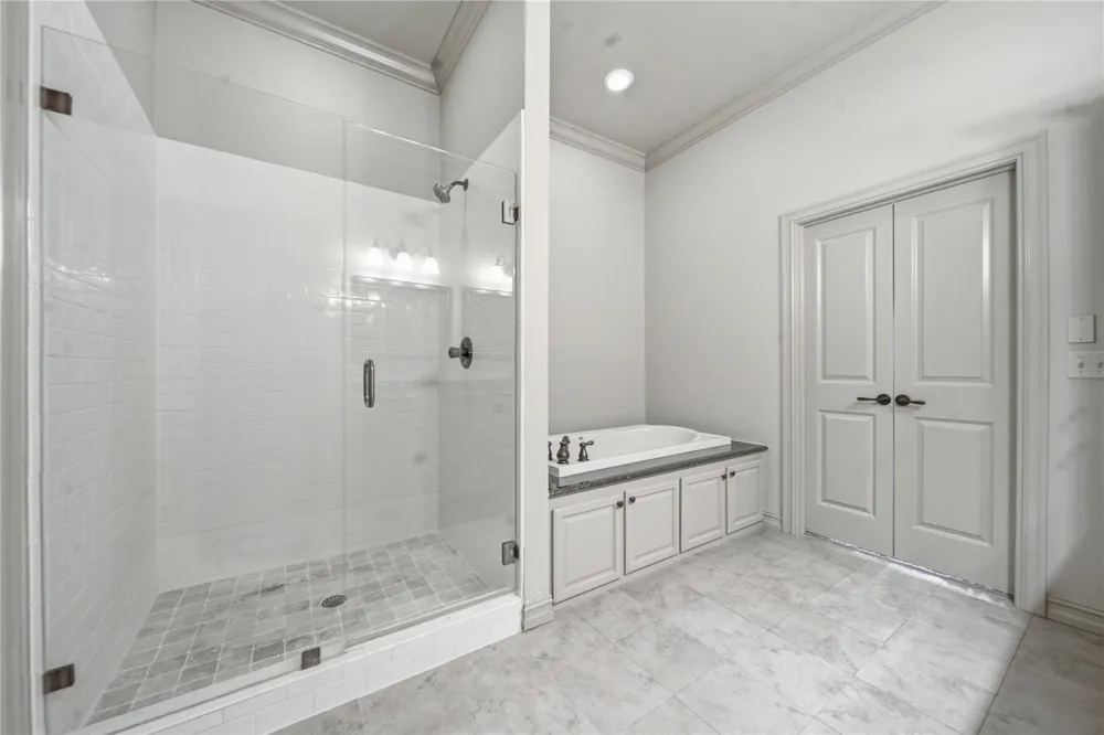 1333 E 41st Place #1333 Tulsa, OK 74105