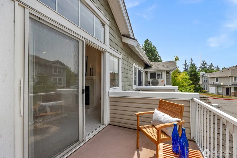5248 238th Lane SE #8-3 Issaquah, WA 98029