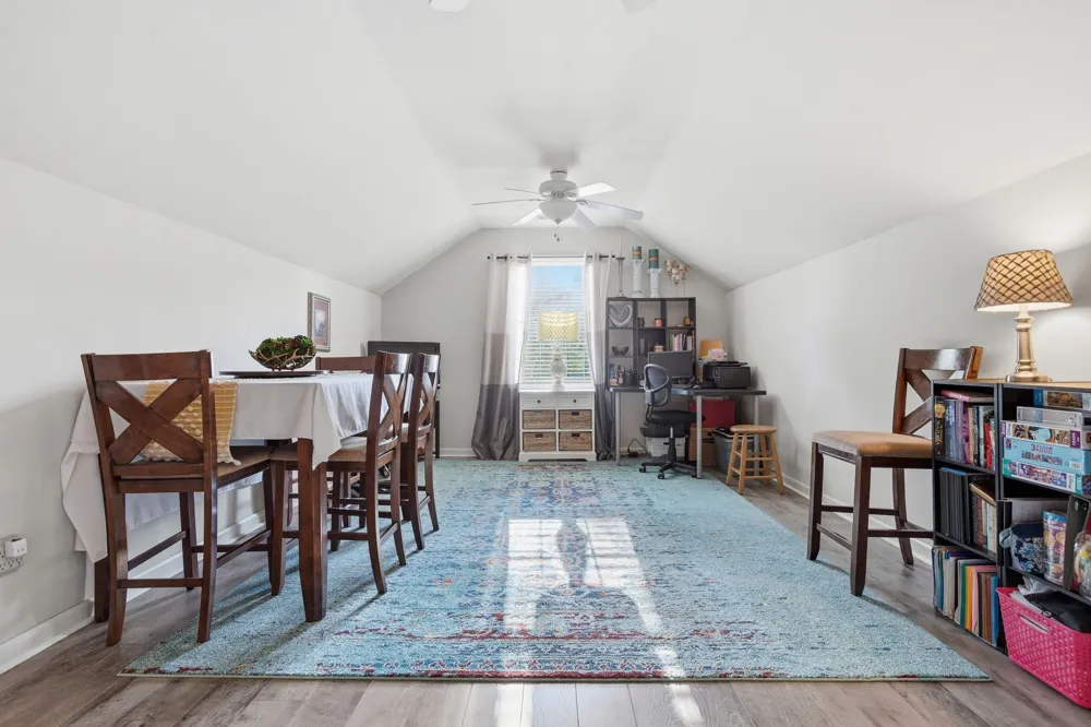 1038 S Cross Bridges Rd Mount Pleasant, TN 38474